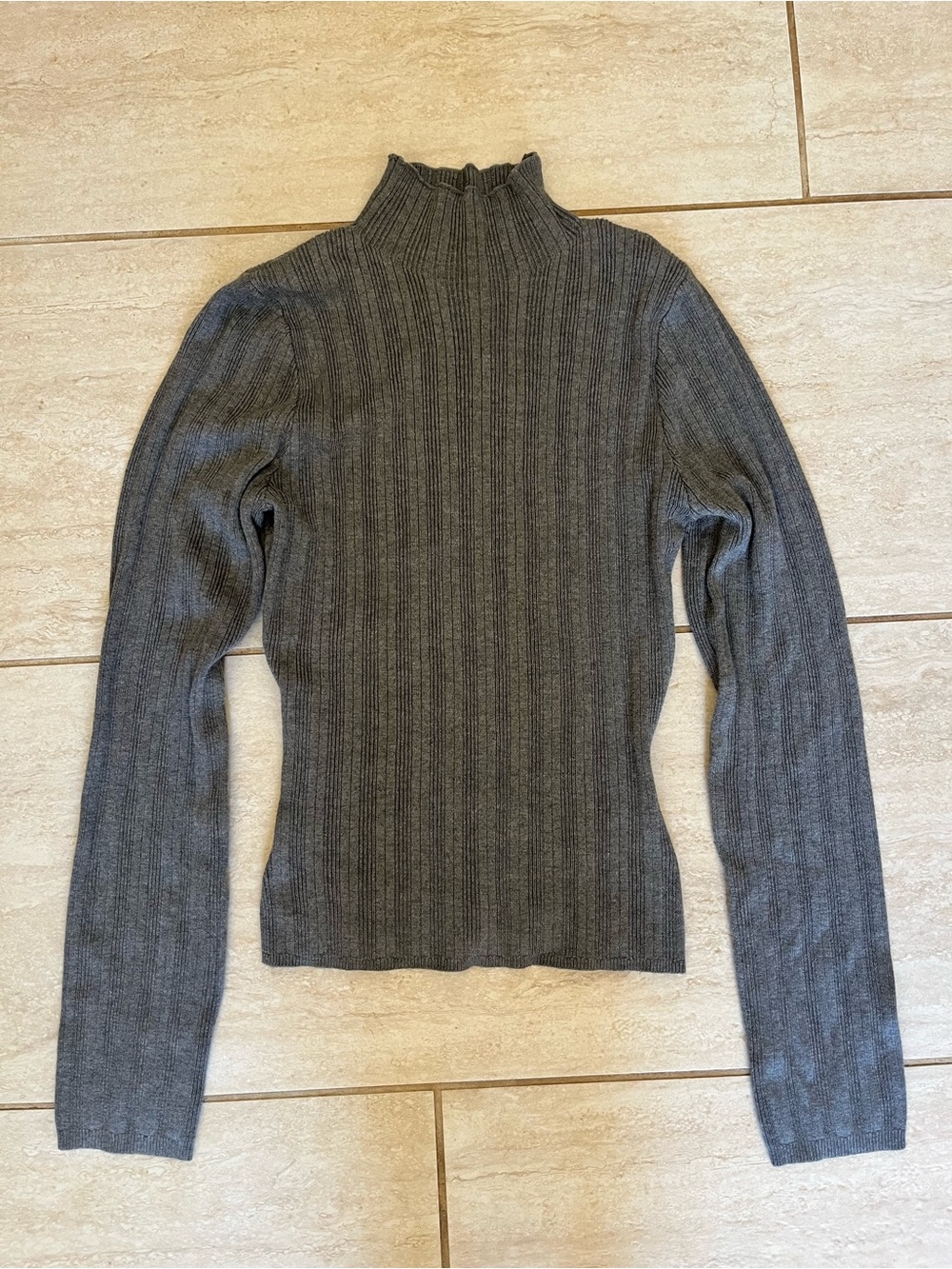 House of Harlow 1960 Gray Ribbed Mock Neck Sweater size M NWT